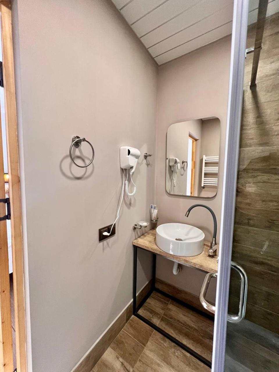 Sargsyan Eco House Aparthotel Sevan Room photo